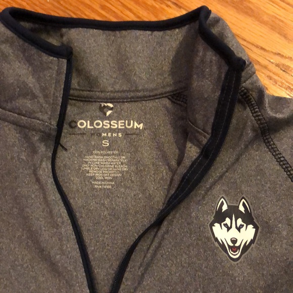 Uconn Husky 3/4 front zipper long sleeve top. - Picture 2 of 3